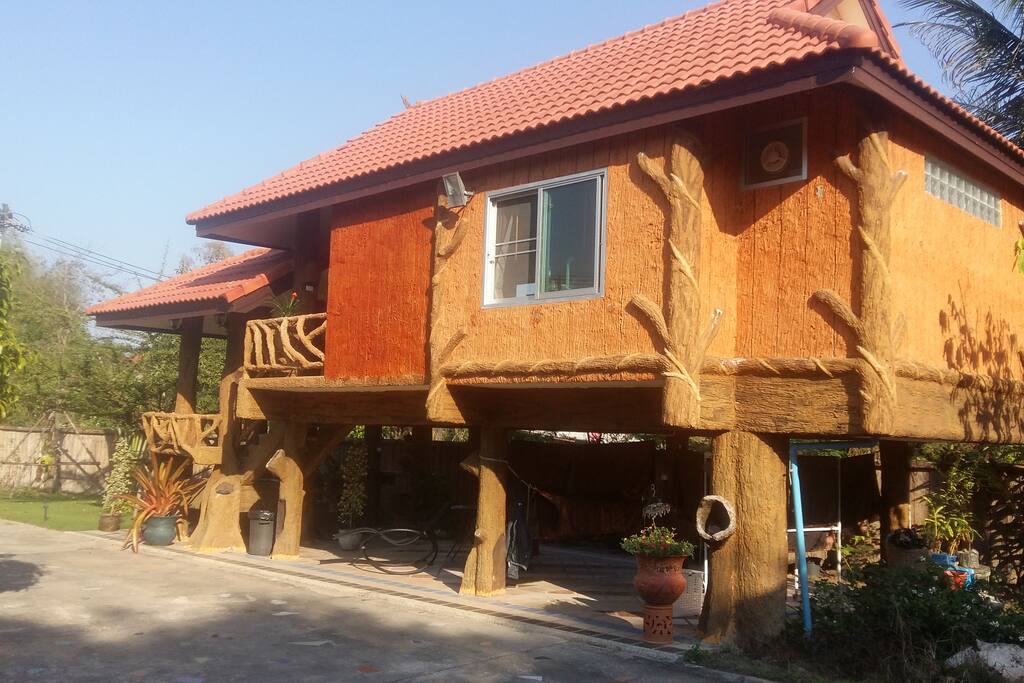 Bungalow
