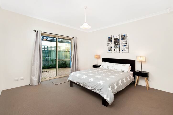 Grevillea Getaway gallery image 4