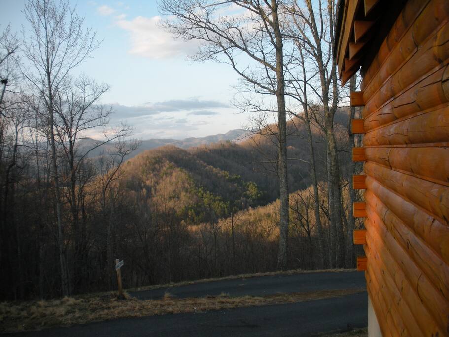 Cabin's view to National Park