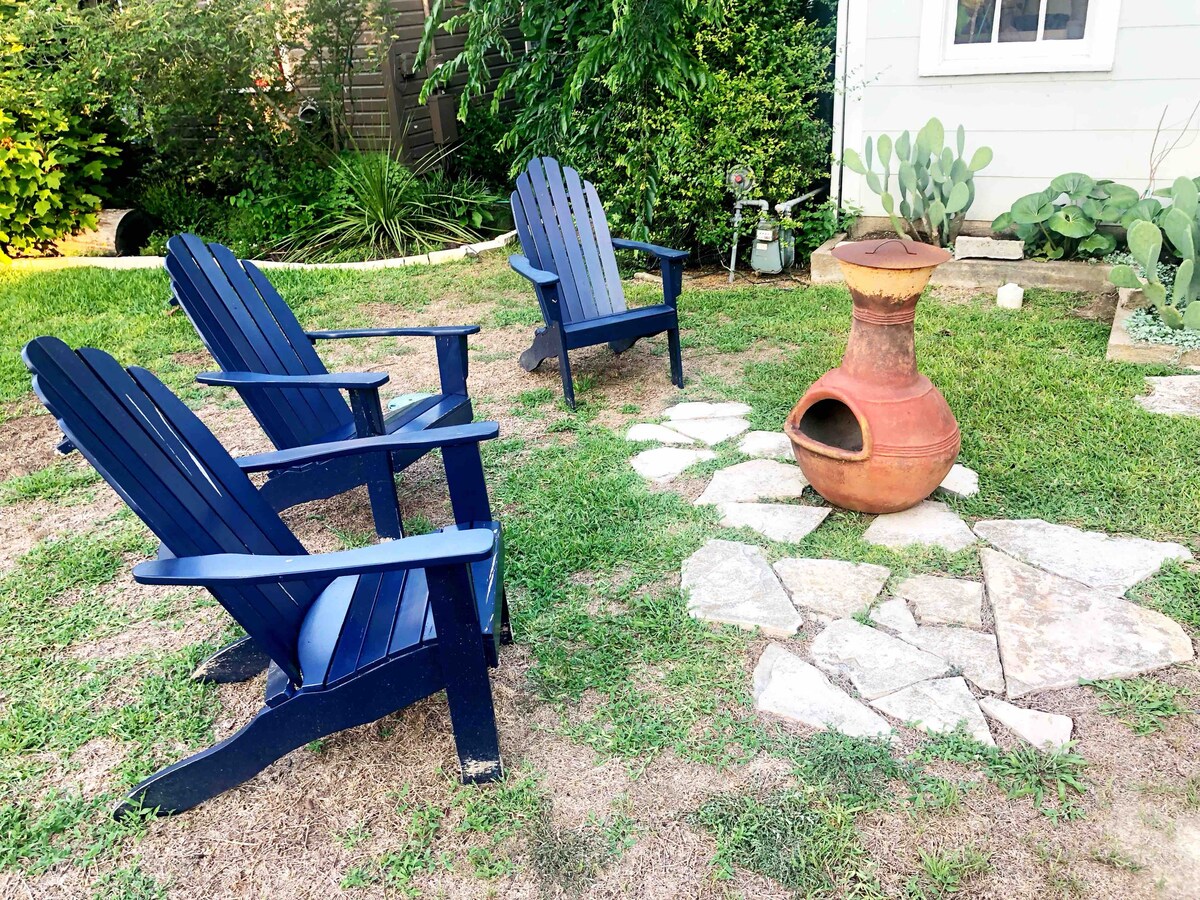 Charming Zilker Bungalow • Walk to Barton Springs