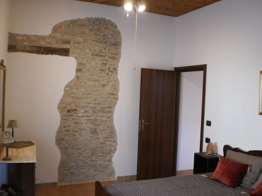 Bedroom feature wall