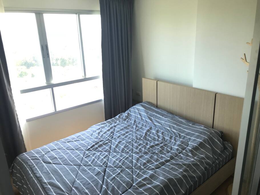 Bed room
