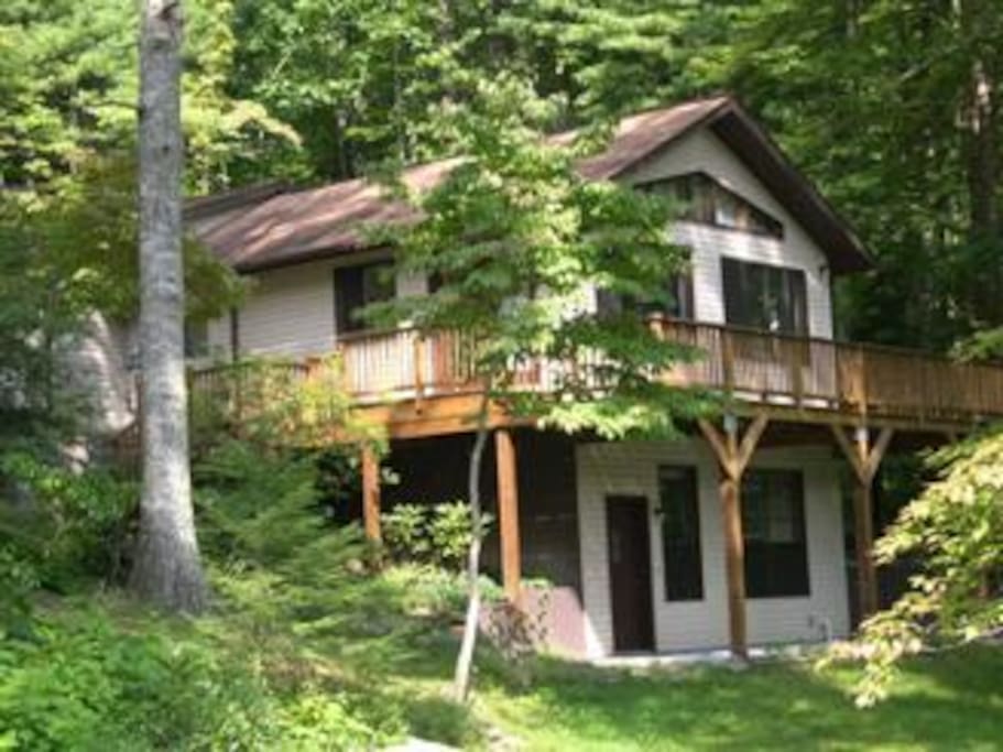 The house: bedroom, spacious living room, kitchen, bathroom, garage,large deck overlooking the water.