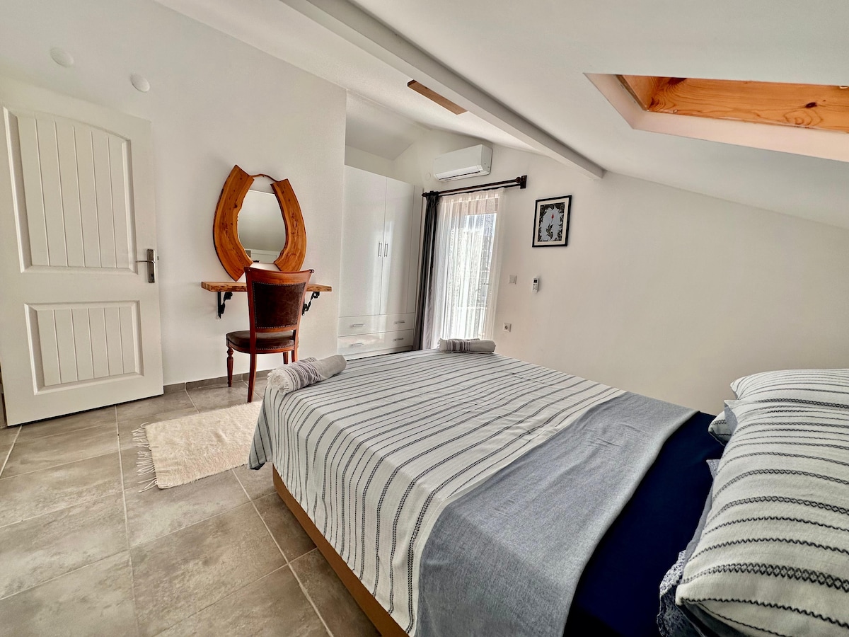 საძინებელი 1