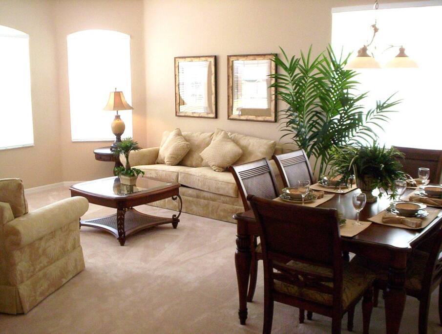 Furniture,Chair,Indoors,Room,Couch