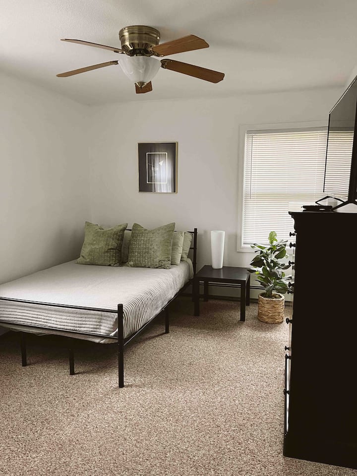 غرفة النوم 4.