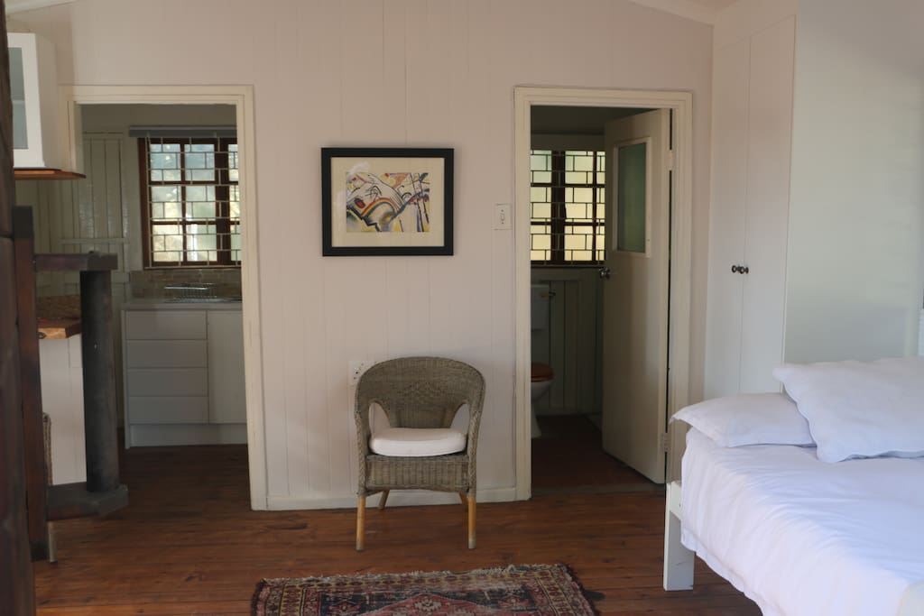 Cabin Lounge
