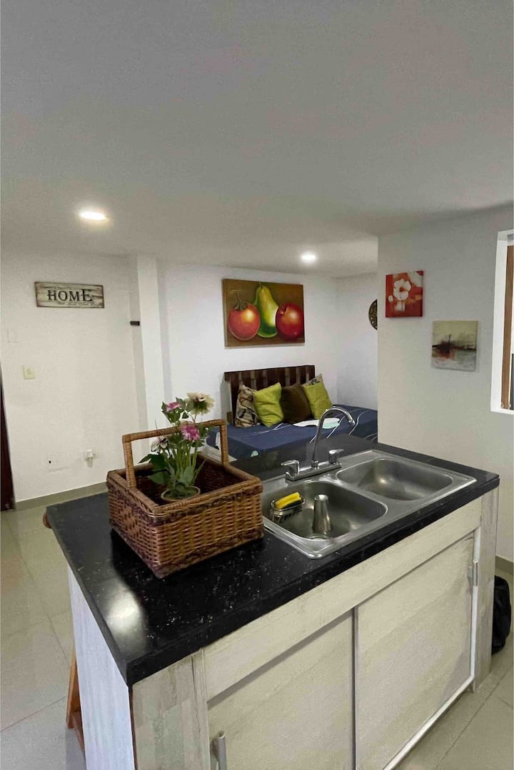 Cozy And Confortable Apartment 8 Flora