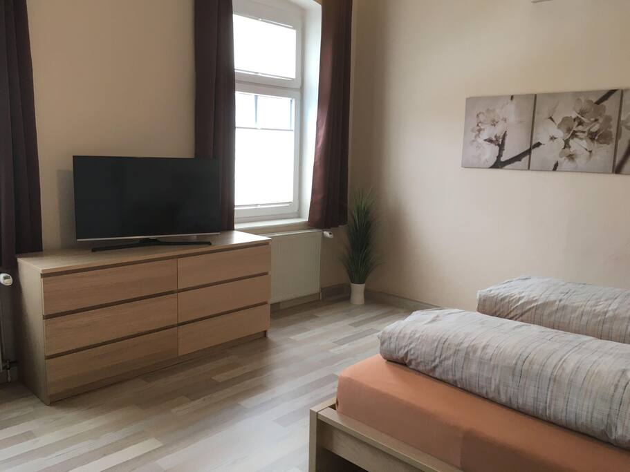 1. Schlafzimmer