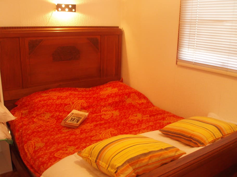 Bedroom Ook From Small Kitchen Bedroom Ook From Small Kitchen