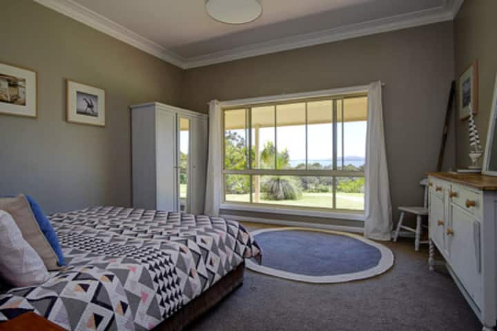 ห้องนอนใหญ่