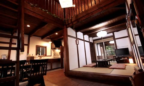 Natural hot spring! Old-style Japanese house for rent [Hakusan Riverside Cottage] Building 2-120