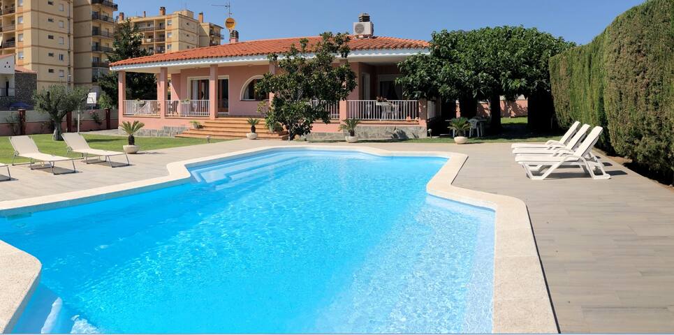 La Casa de Roses gallery image 4