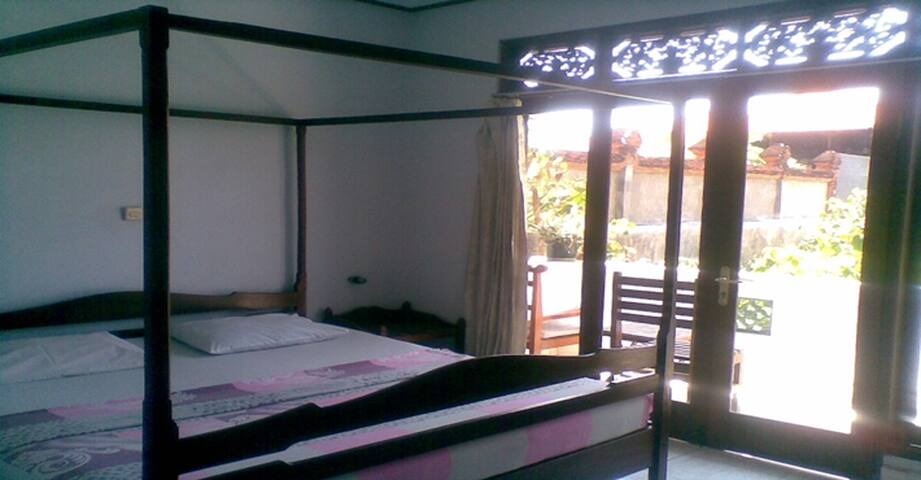 Celagi Inn - Double Rooms 1st Floor