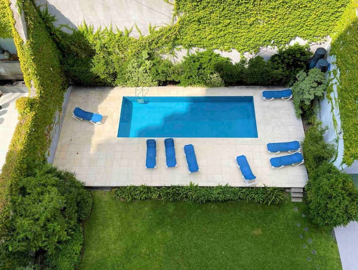 Квартира с 2 спальнями и балконом в Almagro