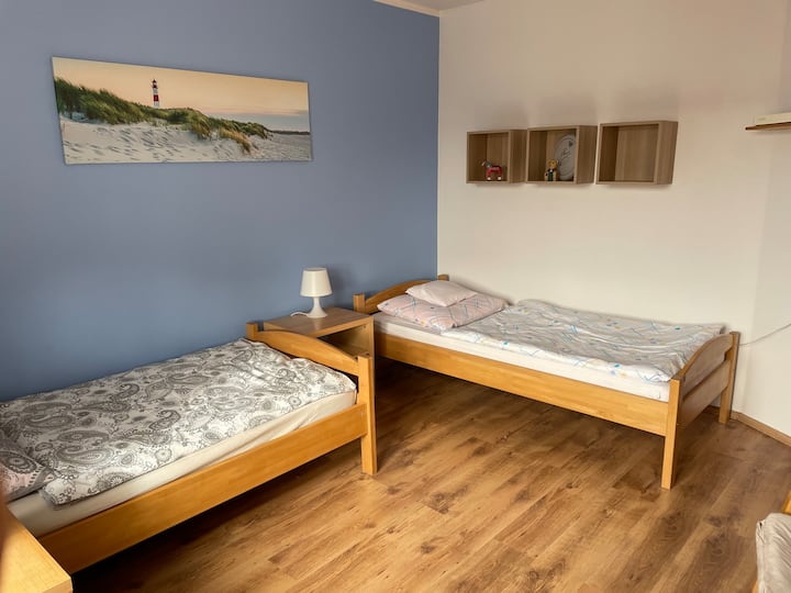 غرفة النوم 2