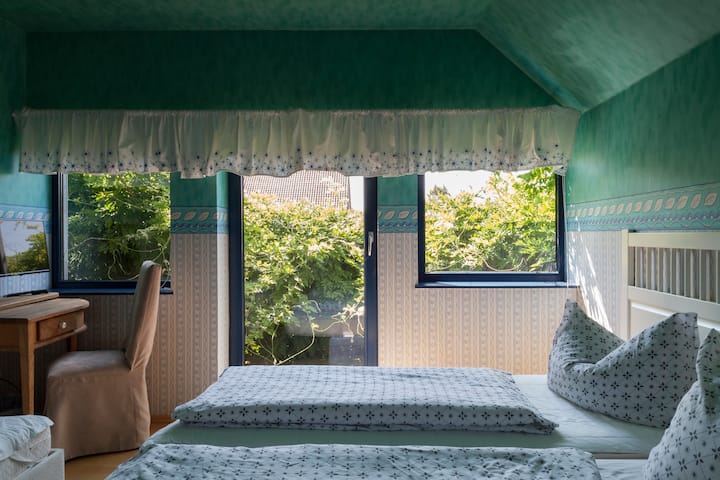 SZ (3 Pers.) Aquarius