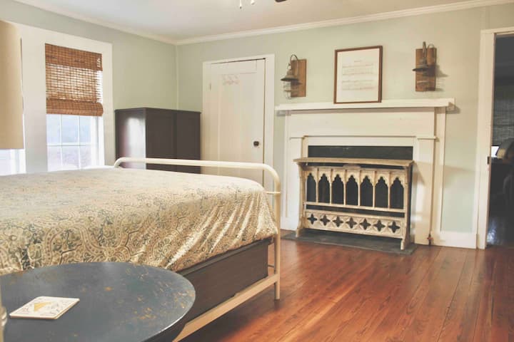 საძინებელი 3