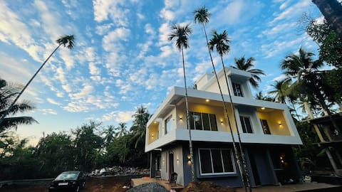 Seven Beach Villa New 6bhk pool villa in alibaug