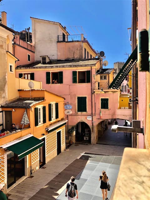 Top Airbnb: Typical residence in the heart of Monterosso a Monterosso Al Mare