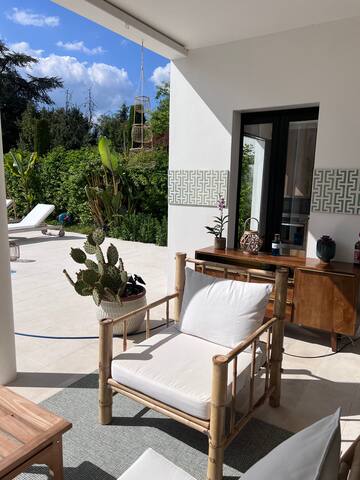 Magnifique villa avec piscine près de Primrose gallery image 5