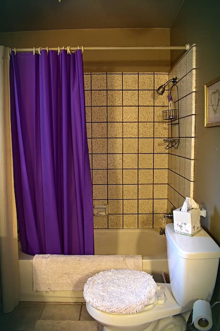 Full bath/shower with lavender scents
to soothe the muscles after hiking.