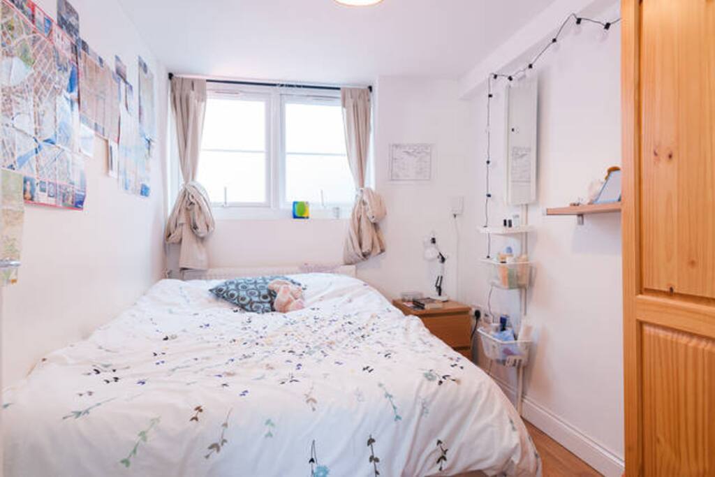 Guest bedroom