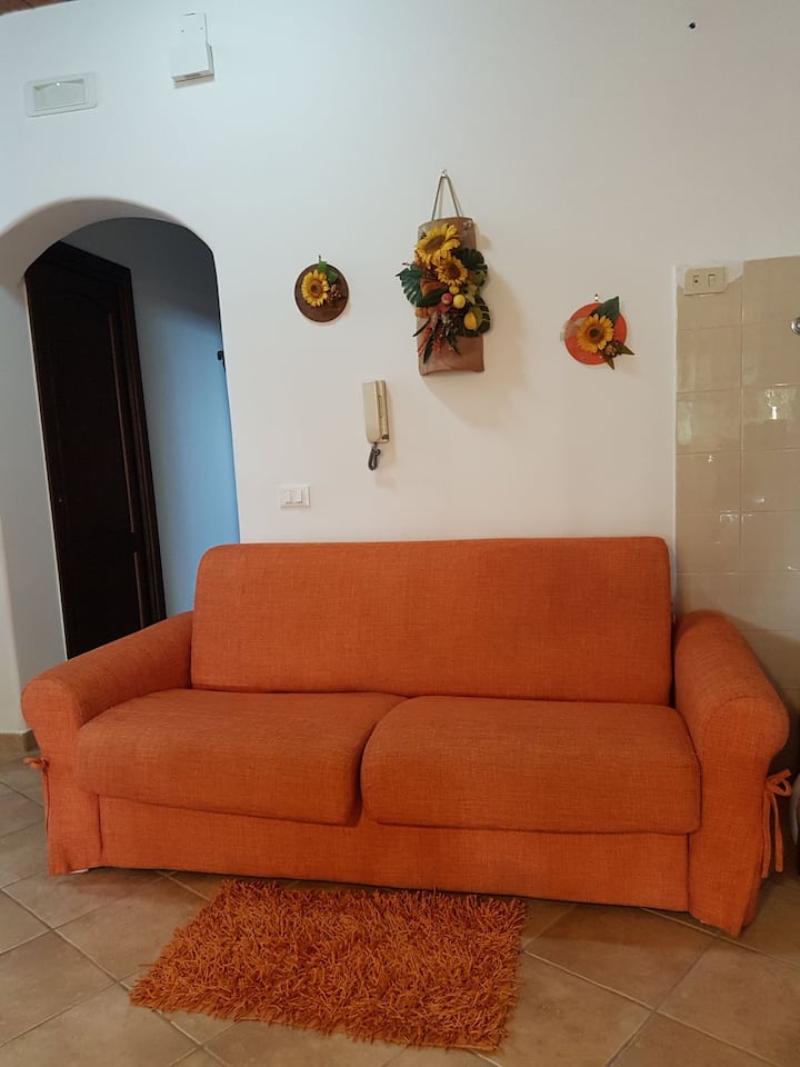 кауч на спуштање