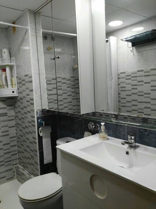 Otra foto del baño segundo.
