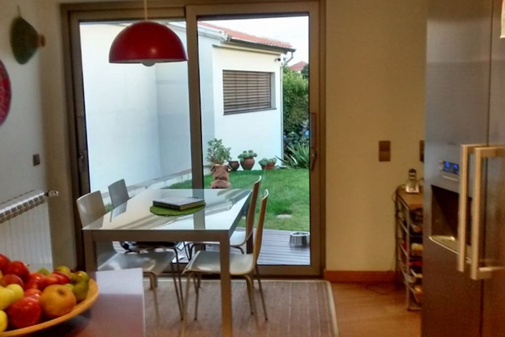 Eating area in the kItchen