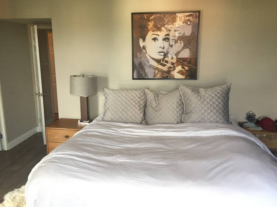 Master bedroom - king size