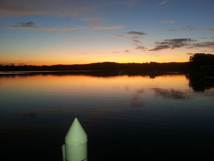beautiful sunsets
over the bay