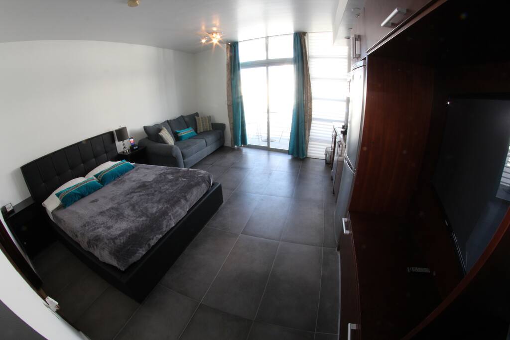 1 queen size and 1 pullout sofa queen size
