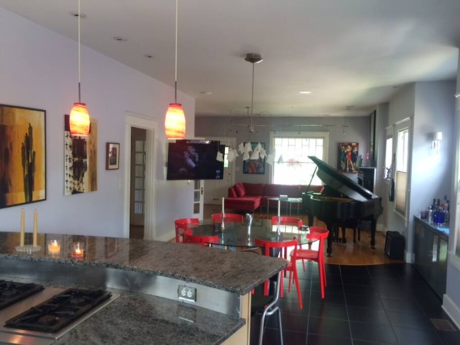 Kitchen, Dining Rm, Living Rm