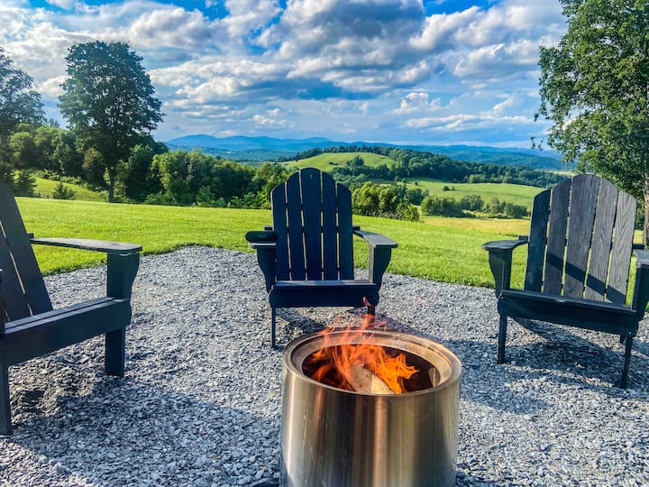 The Barn at Taplin Hill Farm in Corinth, Vermont Houses for Rent in