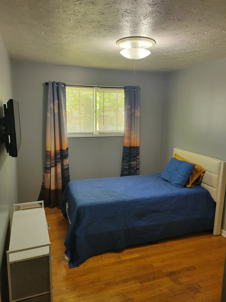 საძინებელი 1