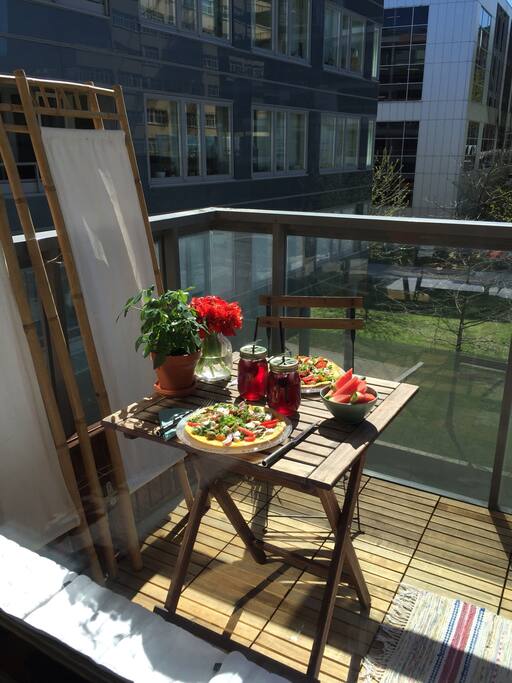 Breakfast or dinner at the balcony is top notch.