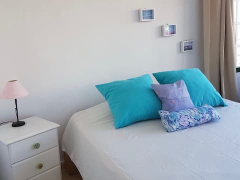 Cozy Bright Double Room: Surf & Hiking