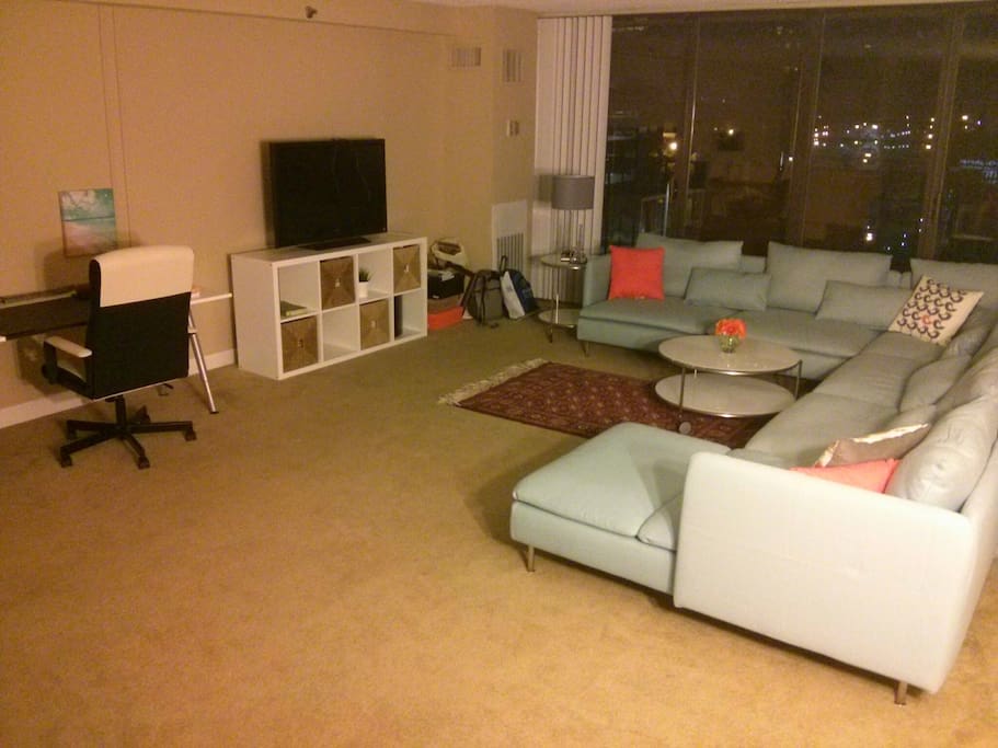 Living Room, TV, Desk, Balcony with Lake view