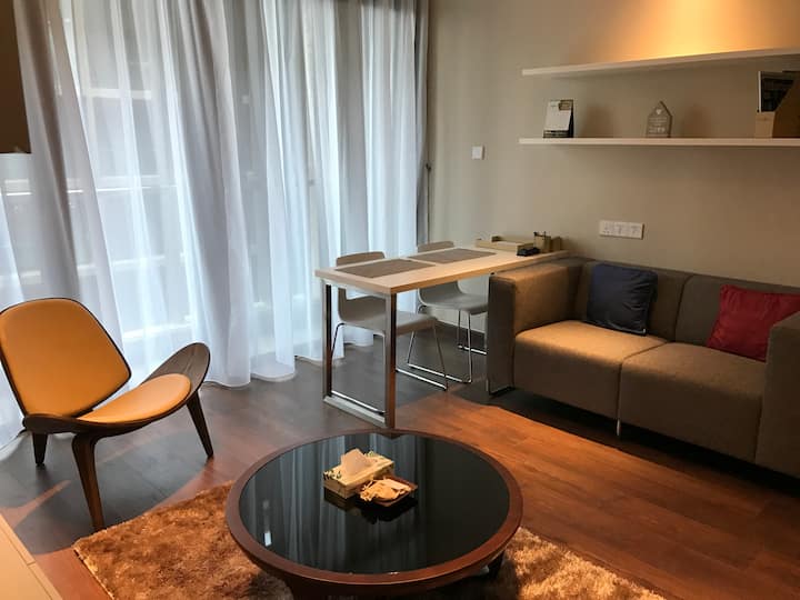 Luxury & Cozy Suite@Riverson SOHO, City Centre