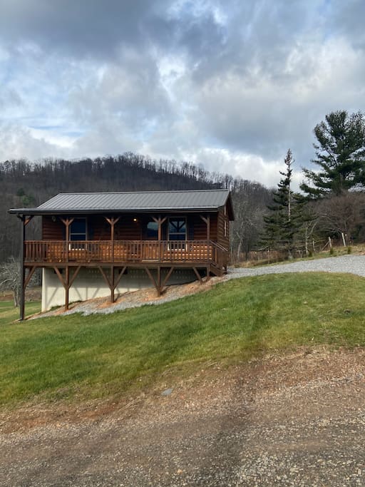 BRAND NEW CABIN The Hoot Owl in Black Mountain NC Cabins for Rent in