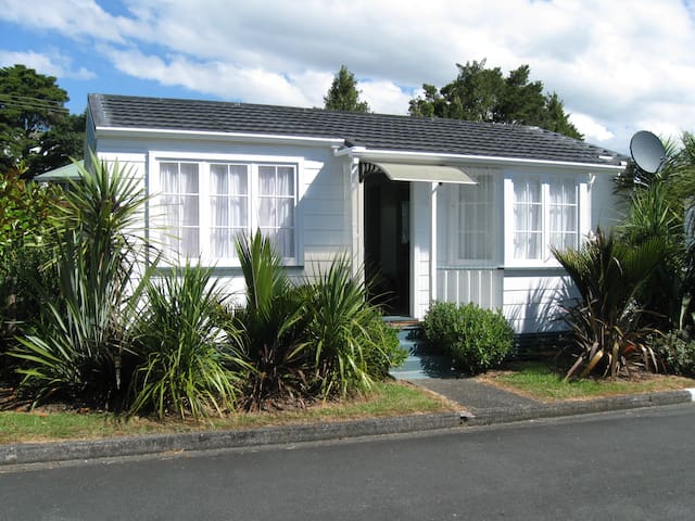 Airbnb Rawhiti Vacation Rentals Places To Stay Northland