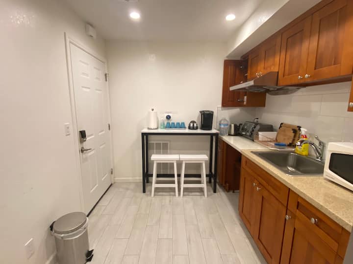 3-br Unit Near Gg Park With Garden, Gym & Parking - San Francisco, CA