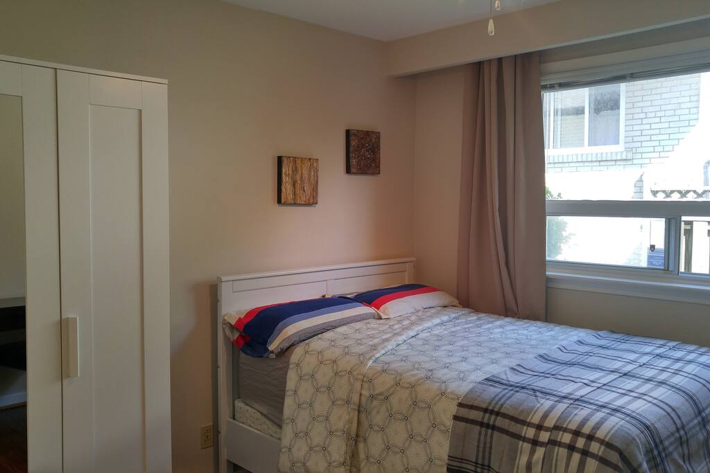 Double bedroom 1