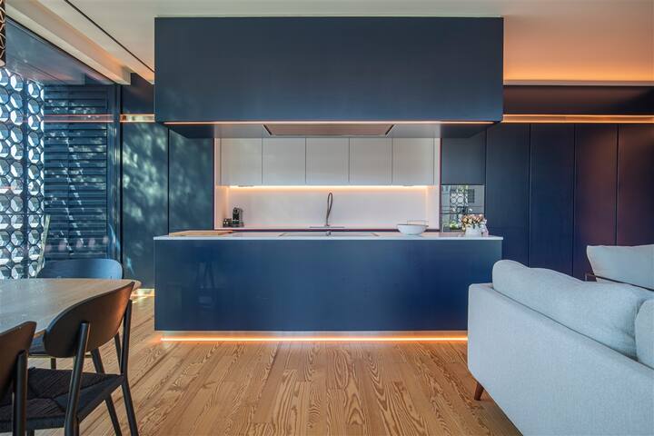 New Luxury Building in the heart of Cascais gallery image 2