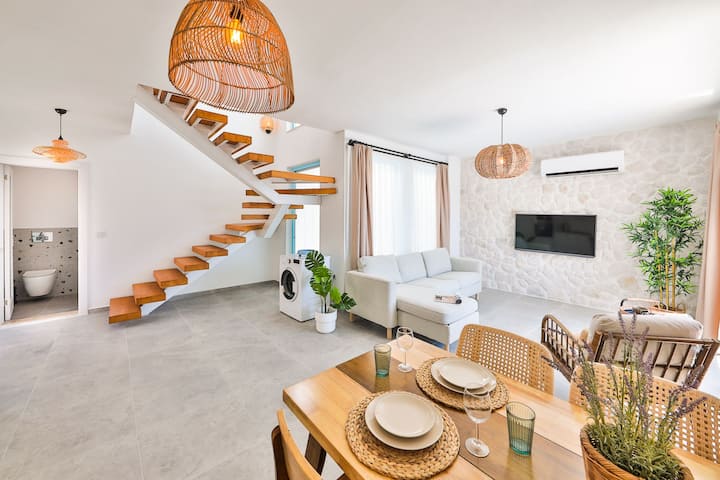 Saunalı, Havuzlu Korunaklı Villa - Turquie