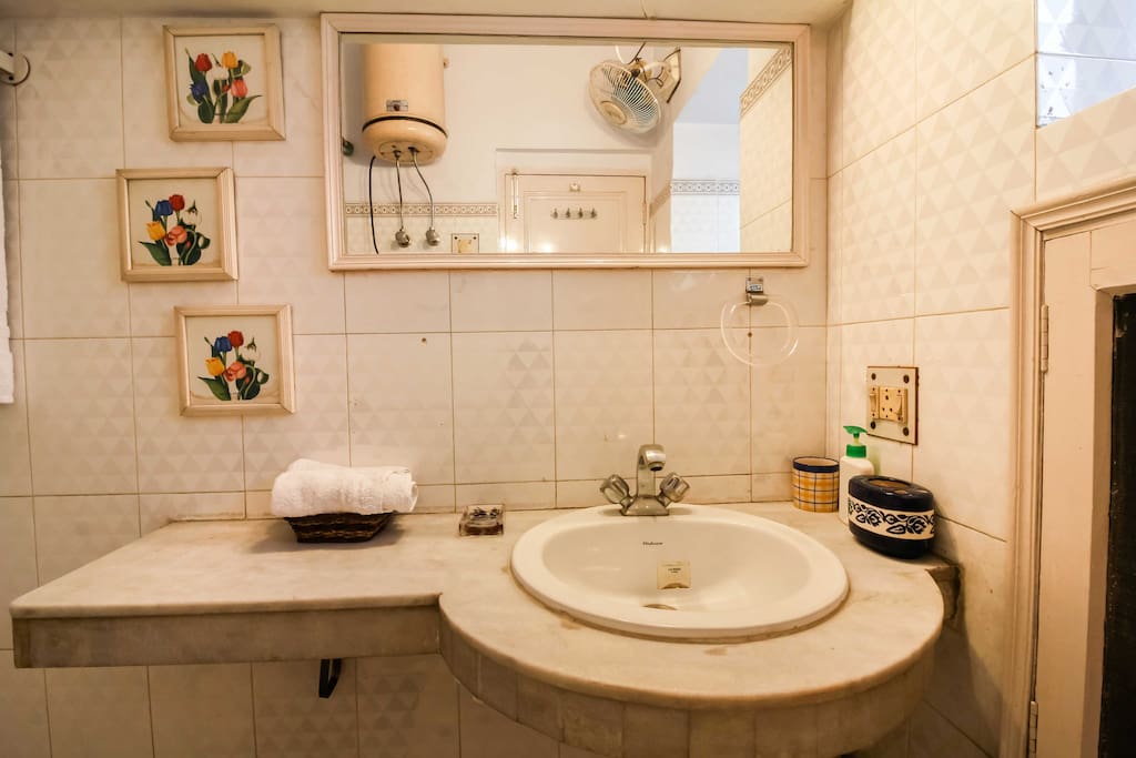 Bathroom Room 3