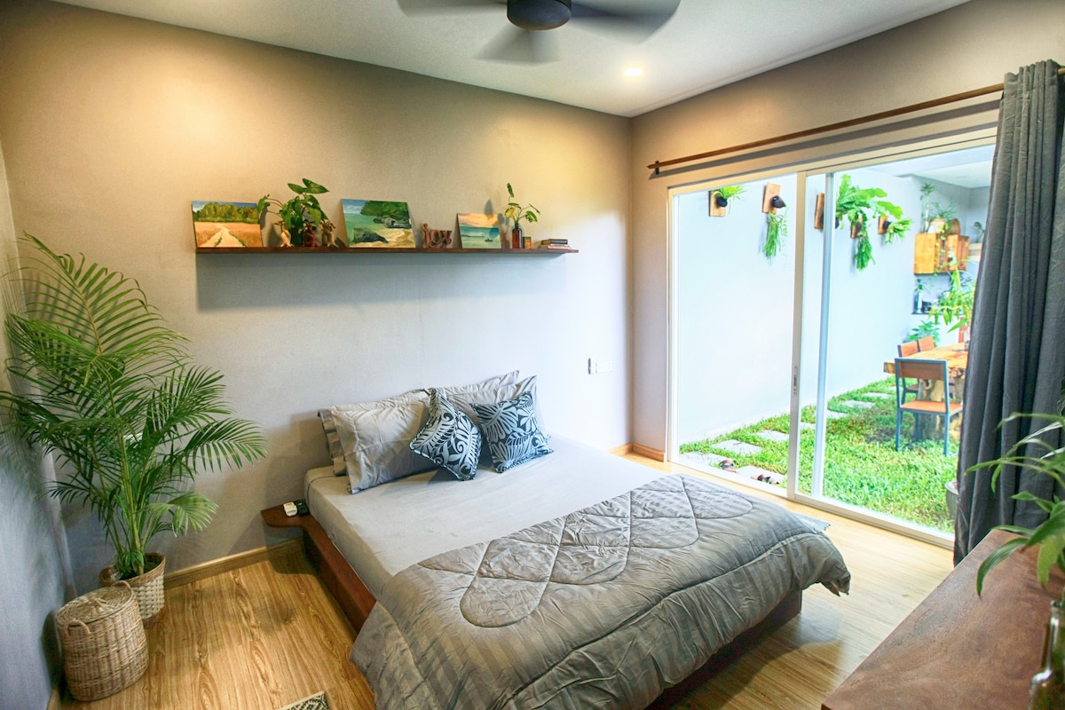 Beautiful Modern Garden Home - Houses for Rent in Krong Kampot, Kampot Province, Cambodia - Airbnb