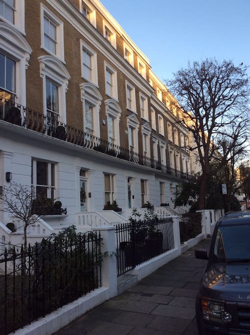 Top London residential Street with all Houses in the street worth £4M - £5Million GBP price range!!!