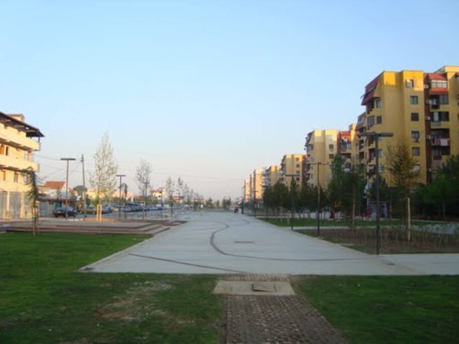 Fusha Aviacionit near the house, a very good park to stroll, have a decent coffee and do shopping.